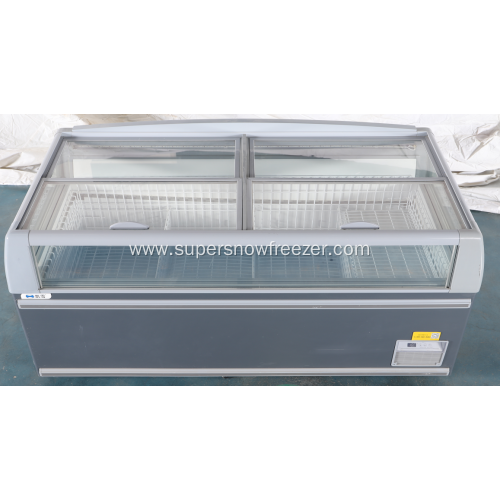 Combined supermarket freezer for meat and seafood display